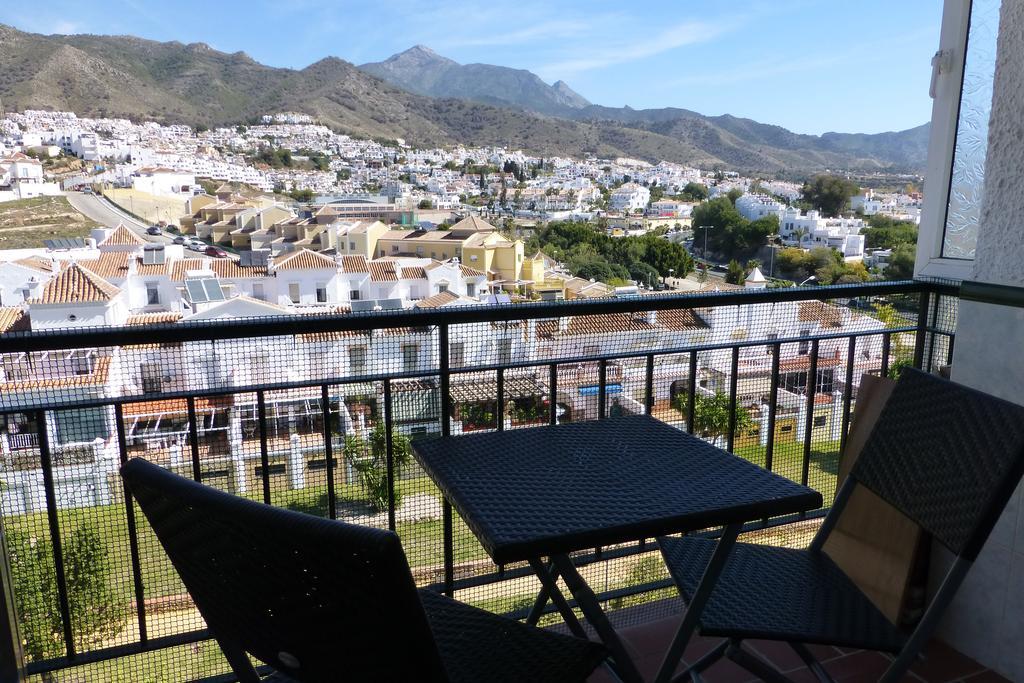 Casa Rocio En Nerja Apartment Exterior foto